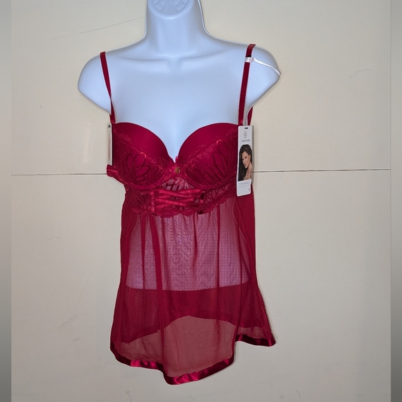 Daisy Fuentes Other - NWT Daisy Fuentes Lace Babydoll Lingerie in Chili Red